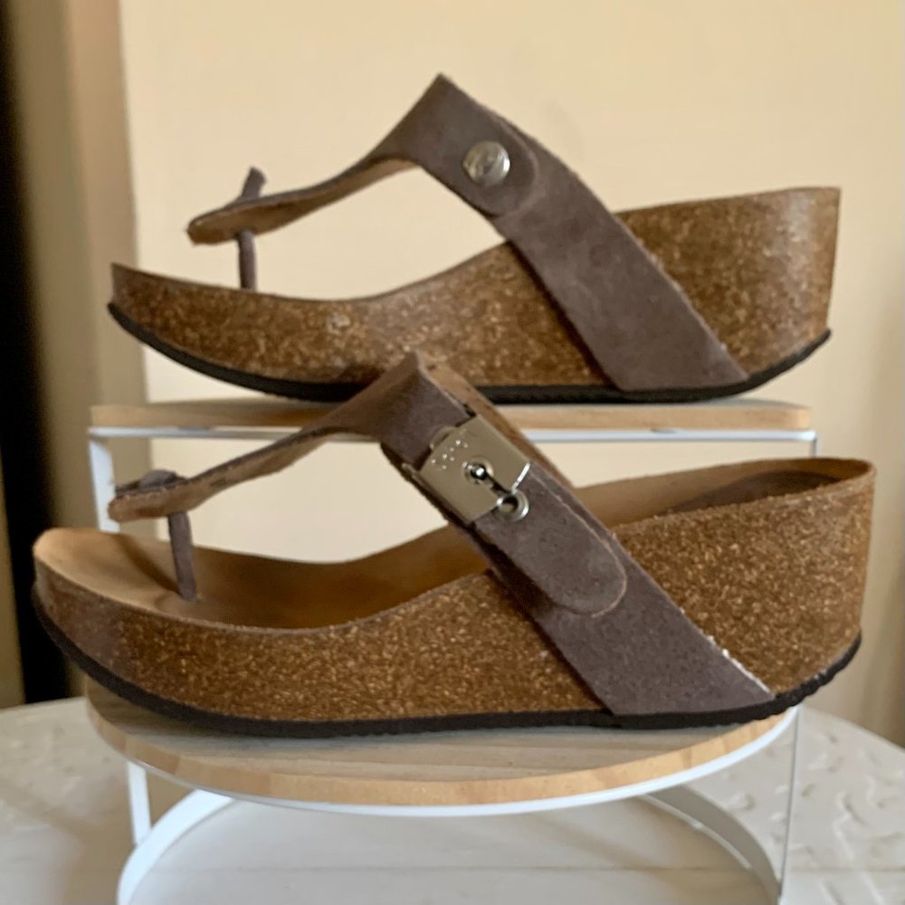 Dr. Scholl's Taupe Suede Edna Platform Sandal